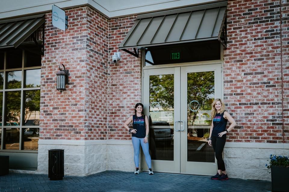 Cottonhouse_cl's tweet photo. Never miss a day, even when you're away! @balancefitnesscleveland is located on-site and is now offering limited in-person Pilates, Yoga, and Ryde classes 💪🏻 Virtual classes are still available ... register for your next workout on the MindBody or Balance Fitness app today! https://t.co/Cr768Z0vkT