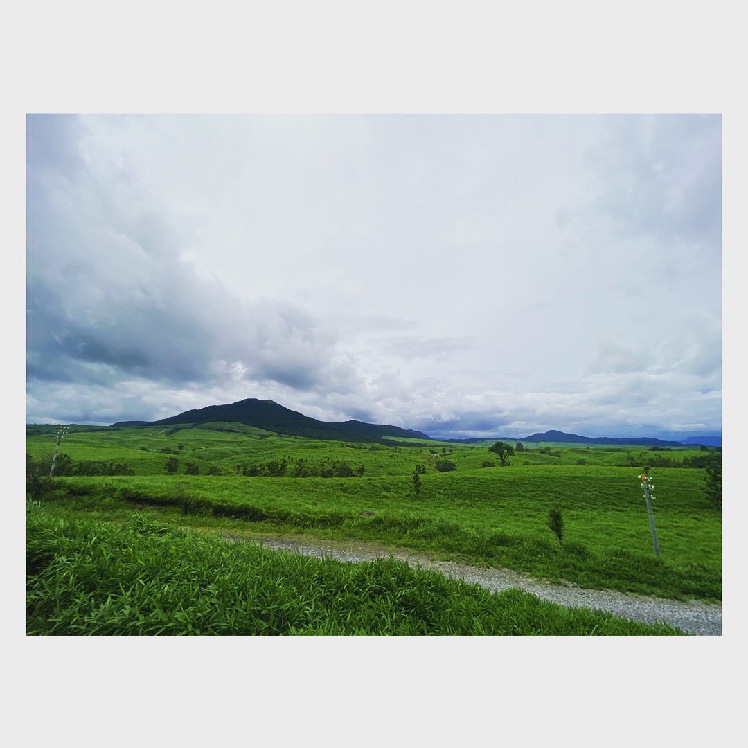 CimagicoC's tweet photo. 無事に帰ってこれました。
三重。
大分県土砂災害で大変なことになっていました。 https://t.co/ttuVVuZjkD