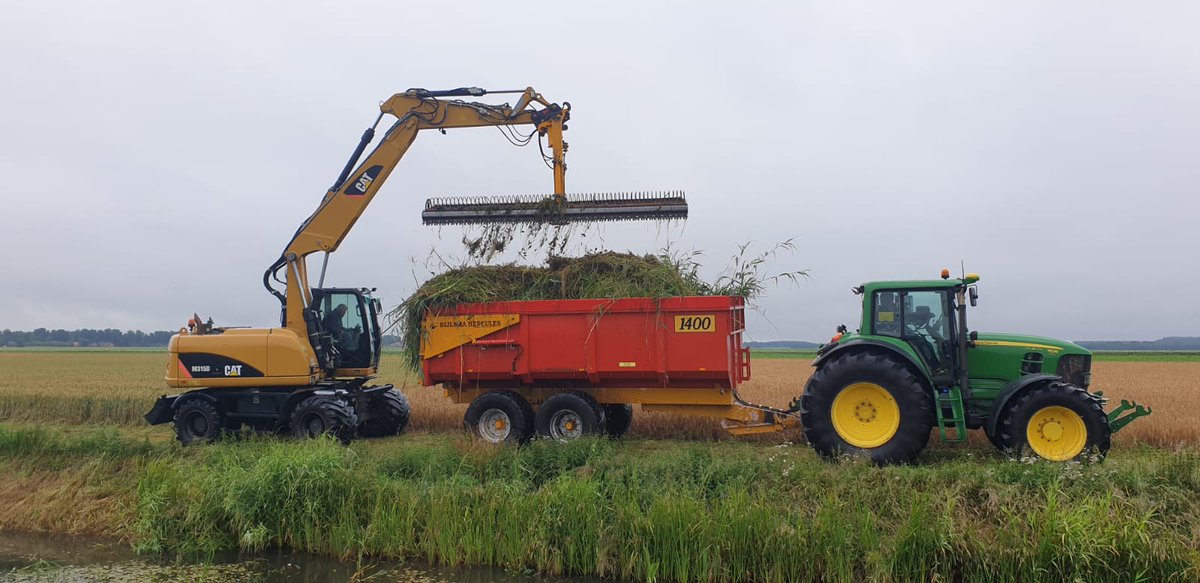 WUR_Valthermond's tweet image. Nieuwe #proef aangelegd! Onderwerp: sloot en talud beheer 🌻🐛🐝🌱🐞