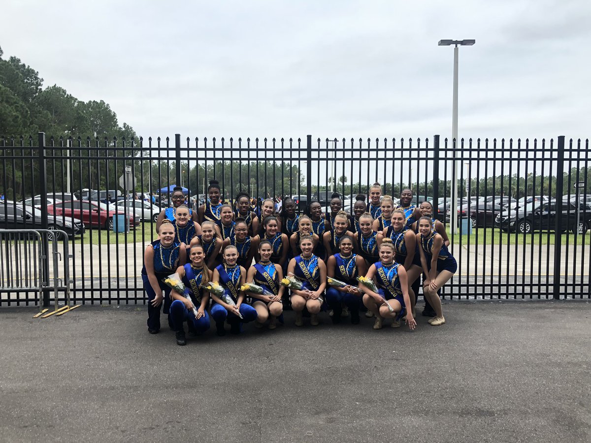 Wishing our beautiful Class of 2020 a wonderful graduation day!!! Congratulations on all you have accomplished!!! We love you and wish you the best!!! 💙💛 #BPND