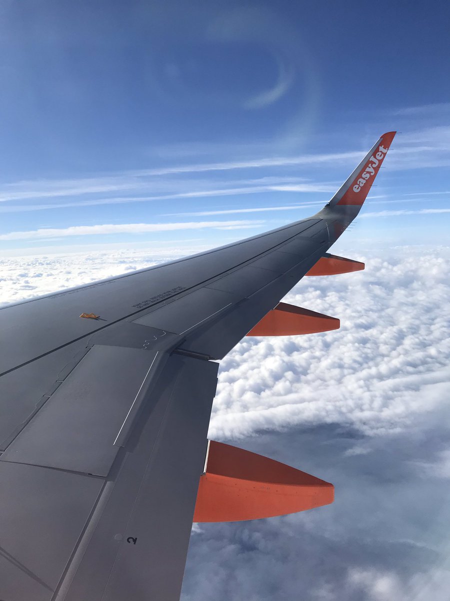 Most of the flight was fairly uneventful and not particularly noteworthy. The only noticeable difference was the lack of usual BOB food. Today is the first day where BOB catering has returned to EasyJet but only mezze and tapas snack boxes were available and payment was cashless.