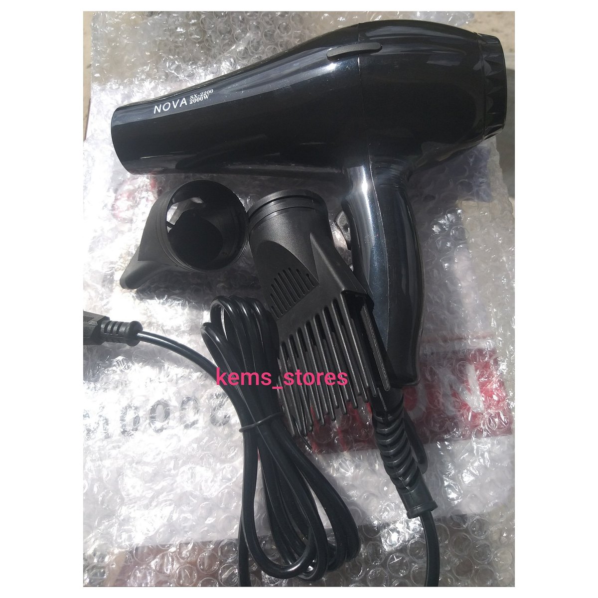 Lystozile's tweet photo. What you see exactly what you will get 💃💃💃.
.
Ogbonke quality professional nova dryer 4k pere oya hit me dm dey open🥰🥰🥰 https://t.co/GGfvBbGmZk