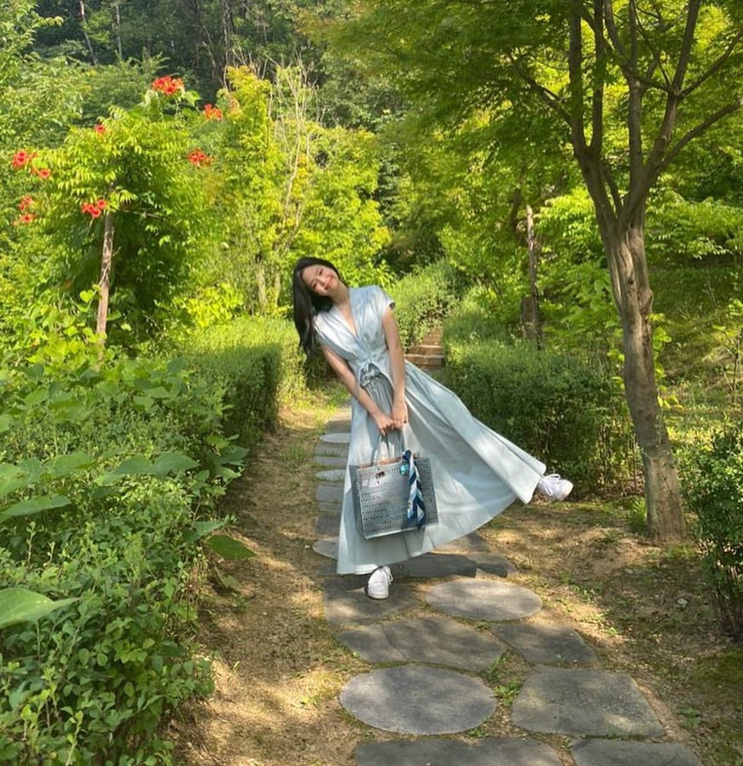 jennie tweet media