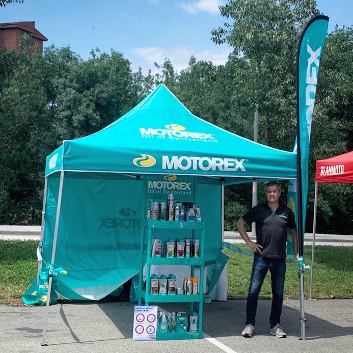 motorexspain's tweet photo. Estuvimos en Gerona con Pere Ponsà dando asistencia e informando sobre nuestros productos a todos los participantes y público de la @CromRide 2020. 🤩
#colaboracion #partner #cromride #ruta #moto #carretera #soporte #producto #motorex #engrase #limpieza #lubricacion https://t.co/aF2agHAOiB