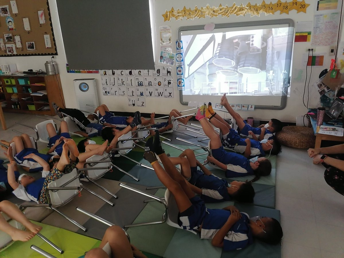 Earlyyears107's tweet photo. Once we landed on the moon we saw that a lot of our space buggies needed cleaning so we got busy making them sparkling clean and ready to explore #EYFS #learningthroughplay #teamS107 #cognitaway @StAndrews_107 https://t.co/RdqCtFyL33