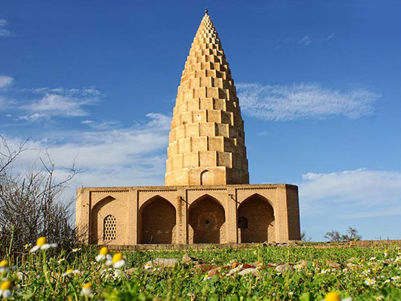 Tomb of Yaqub Leith, the great Saffarid Shah, located in Shah Abad Village in  #Khuzestan  #Iran. Beside this tomb, there are remains of  #Gundeshapur City. There is a vast  #graveyard around the  #monument in which there are old tombstones indicating the old  #history of the monument.