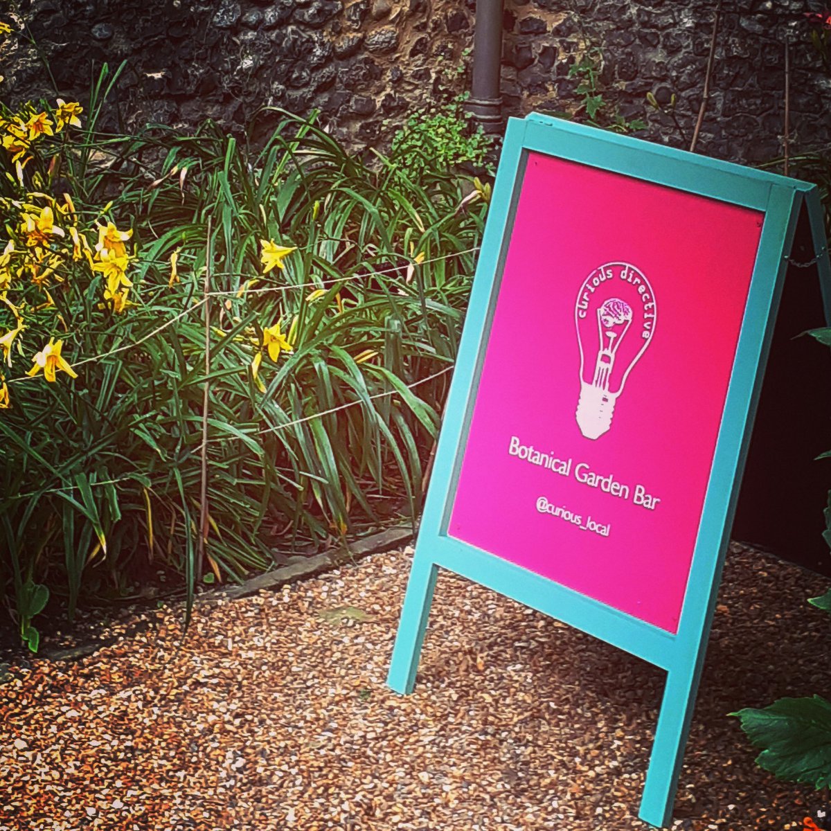 DistilleryTree's tweet photo. We're very much looking forward to the opening of @curious_local pop-up botanical garden bar. A beautiful space at the bottom of historic Elm Hill in the grounds of St. Simon & St. Jude's church. Take a look at their website for more details. #curiousdirective #Norwich #popupbar https://t.co/IMLory8ru6