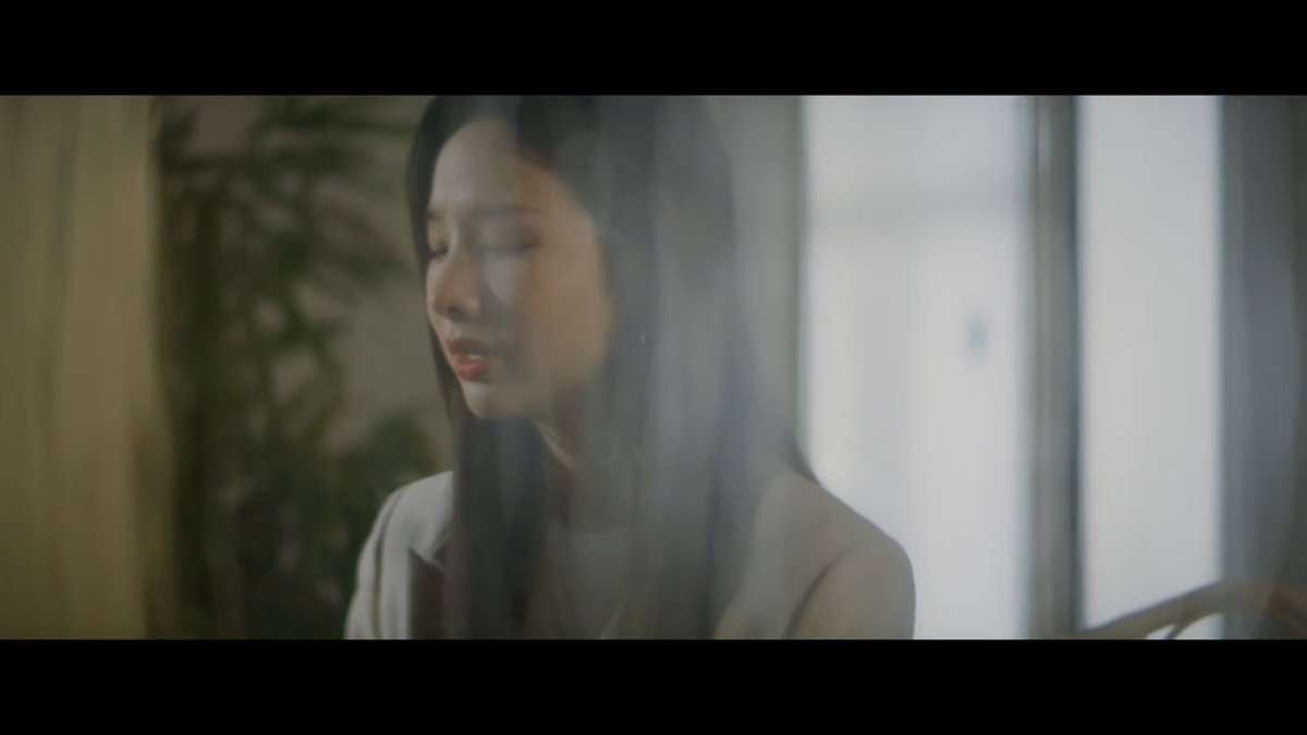 exiddoingthings's tweet image. SOLJI’S SOLO “RAINS AGAIN” IS OUT!

🖇: youtu.be/pD4FSlKqw3o