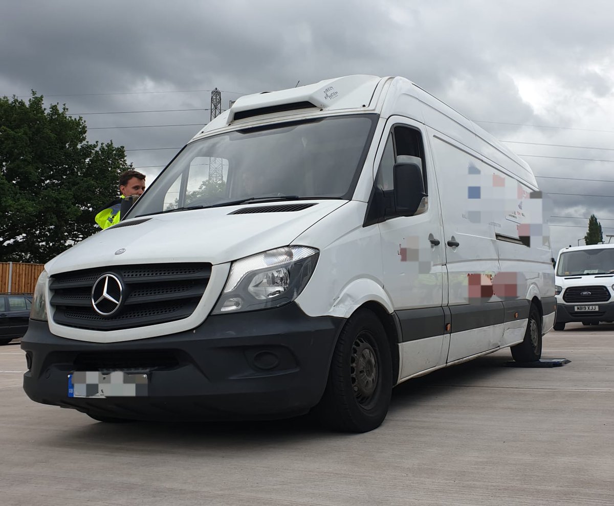 OPUWarks's tweet photo. M6 Corley. Overweight vehicle, 78% over on gross weight. This is the 2nd time in as many weeks that we have encountered this operator. Driver / company reported for summons #optogether #CVUWARKS Jwb https://t.co/Ck7oNfD3Ko