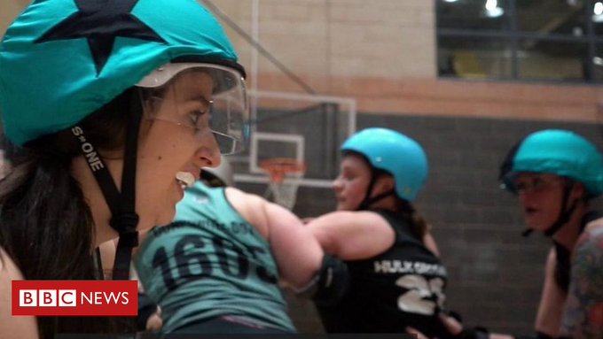 WSNet_ENG's tweet photo. #ROLLERDERBY 
#WomeninSPORT 

The skaters of Middlesbrough Roller Derby team want to encourage more women to get involved in sport.

READ/WATCH:
https://t.co/ZMK1wEvRB1

WITH: .@middlesbroughRD

VIA: .@BBCSport
@WSNet - MAGAZINE BETATEST
https://t.co/5gXR466vS7 https://t.co/vquxoxNO9n