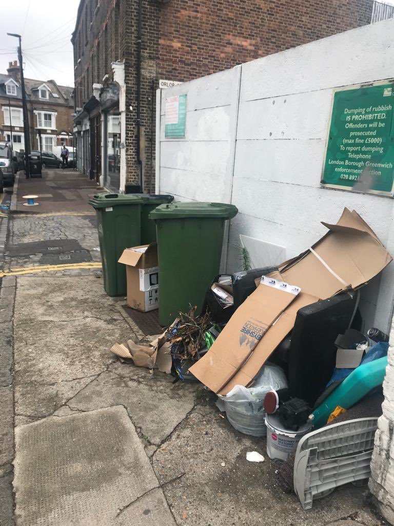 taylor_1206's tweet photo. @Royal_Greenwich Good Morning. More fly tipping in the usual spot at the top of Lassell Street. There are also several abondoned wheelie bins. Can these be picked up too please? Is there anything you can do about this as it happens all time? https://t.co/hOhVuzJPr4
