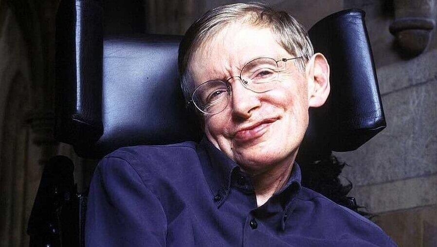 « J'ai remarqué que même les gens qui affirment que tout est prédestiné et que nous ne pouvons rien y changer regardent avant de traverser la rue. »
Stephen Hawking