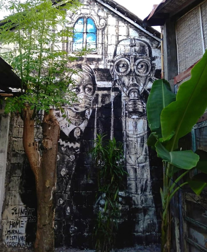 brababella's tweet photo. #Streetart: #Coronavirus by #Slinat @ Indonesia, for #Home2020, curated by #PangeaSeedFoundation &amp; #SeaWallsArtistsForOceans 
https://t.co/7A1WWRJToY @PangeaSeed #arteurbana #urbanart #murals #muralism https://t.co/HNJ5WNHypf