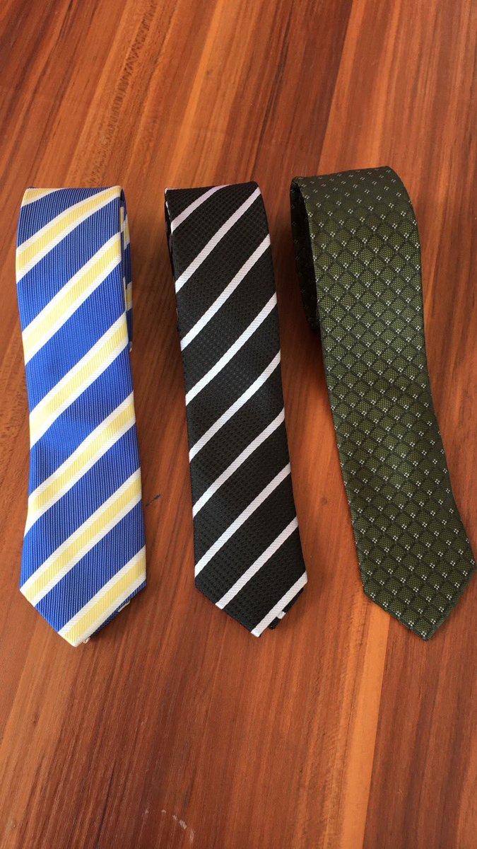 knot_n_clips's tweet photo. Elegant flying ties available Dm to make your order https://t.co/Jn5Tov3tM7
