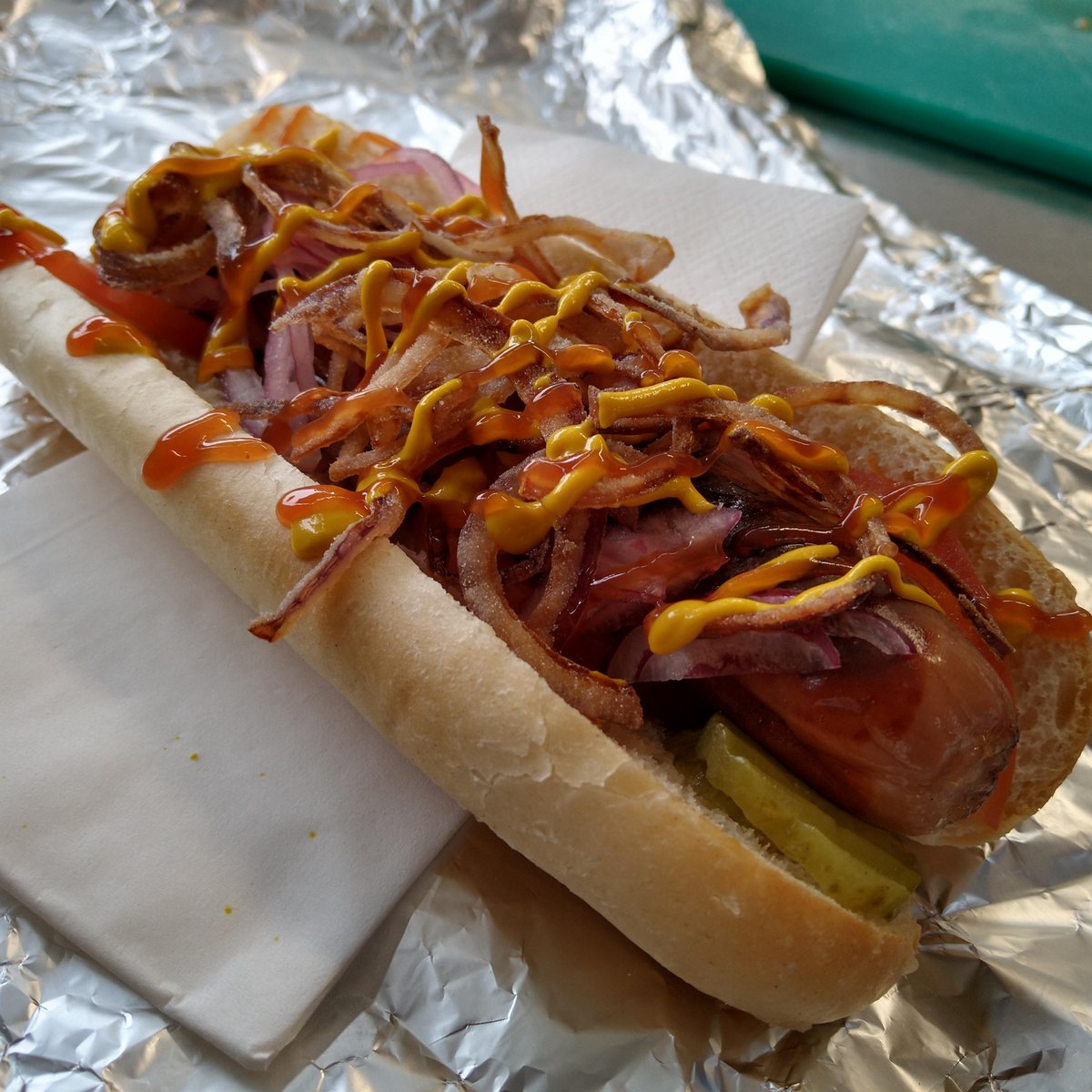 tincankitchen1's tweet photo. Hot dogs are now available to order for collection or delivery!

They're on a limited trial run for the next two weeks - when they're gone, they're gone!  

Order now:

https://t.co/E9JLMPtspY

#hotdog #vegan #veganhotdog #movingmountains #fastfood #newportsouthwales #americana https://t.co/7PdQnndo3h