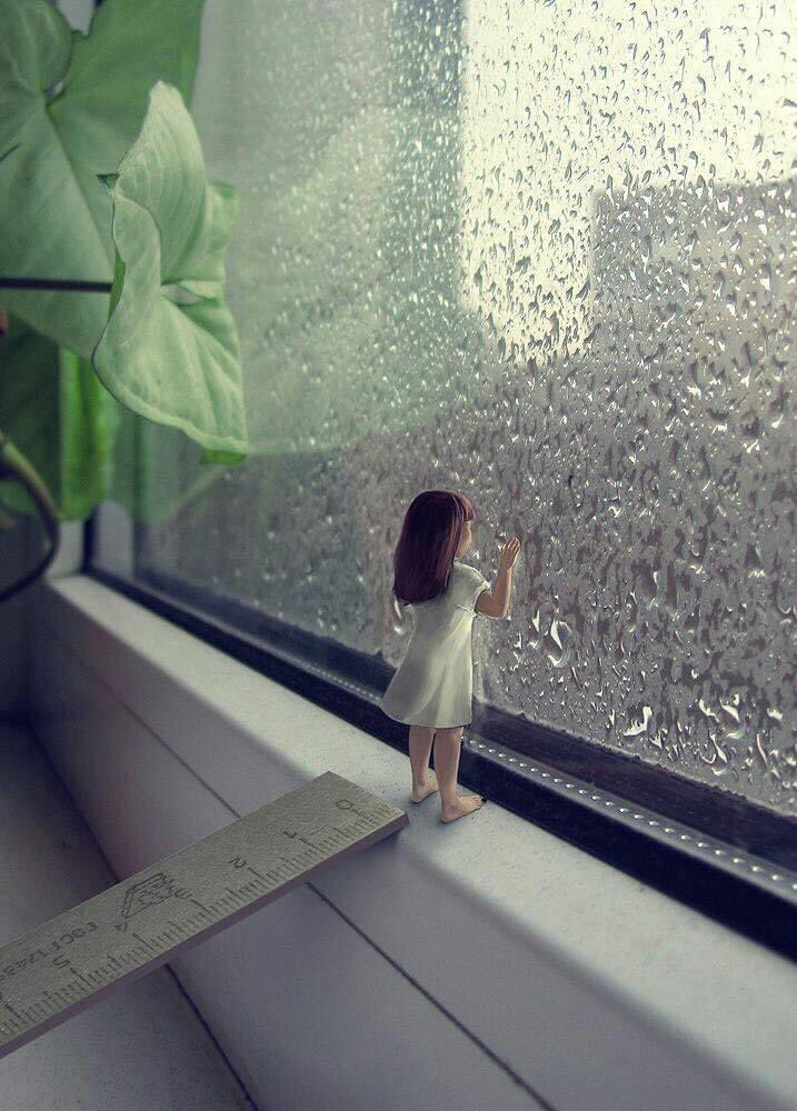 - كل شيء ينتظر وقته ، كل شيء قدّرهُ الله بميعاد ، لا وردة تتفتح قبل وقتها ، ولا شمس تشرق قبل حينها ، انتظر الذي لك سيأتيك ..🤍