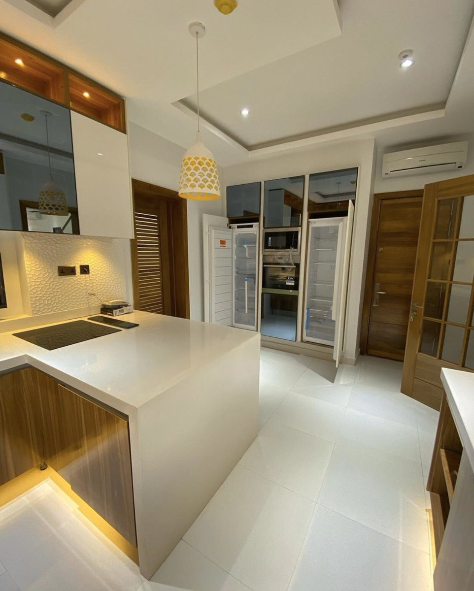herekrealty's tweet photo. Who wouldn’t want to live here? 😍 .
#herekrealtyltd #herekrealtyltd #exceptionalproperties #exceptionalclients #wheredreamscomeshome #lekkirealtor #lagosrealtor #lekkilagos #luxurylifestyle #luxurylife #affordablepropertiesinlekki #affordablepropertiesinlagos #lagos  #realestate https://t.co/27ZSk1tBJO