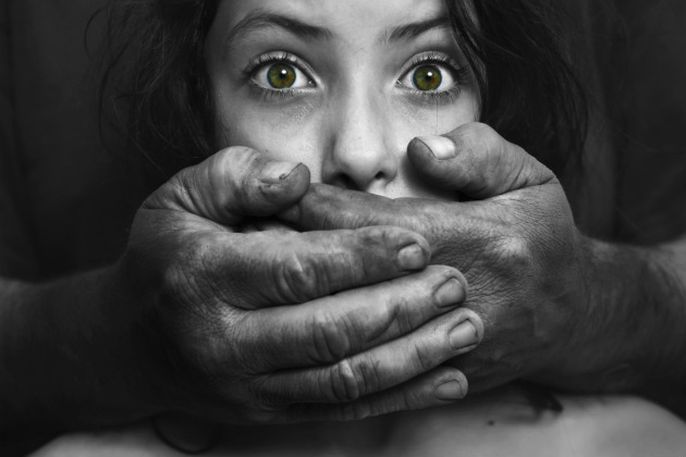  #Justice TULSA,OKTwo CHARGED Human Trafficking Of A Minor & Forced Labor [alleged]  #HumanTrafficking  Ronald Alexander Paz-Rodriguez aka Ronald Rodriguez-Paz Eva Estrada JuarezNDOK HSI ICE Tulsa PD @POTUS  @TraffickStop  https://tinyurl.com/ycooxg5f&nbsp;