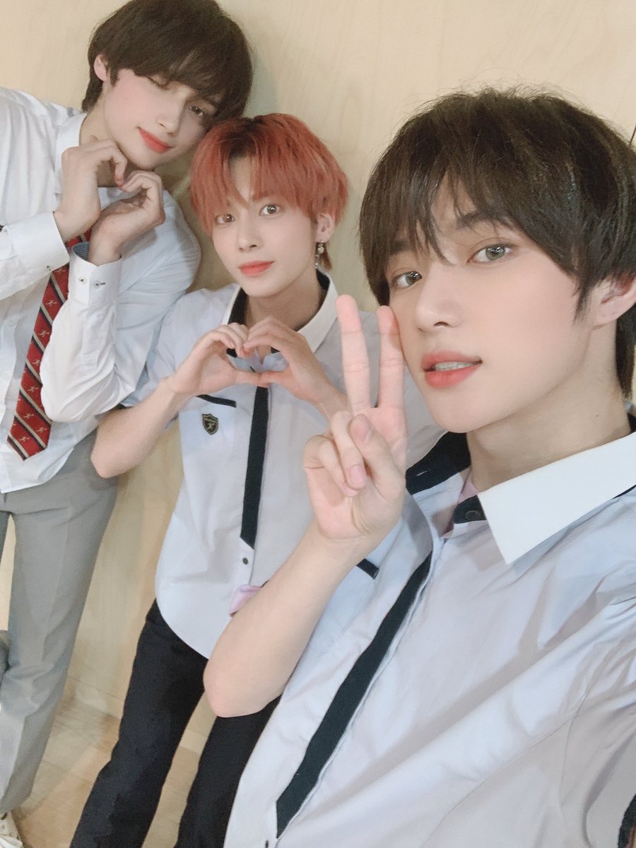 TXT_members tweet picture