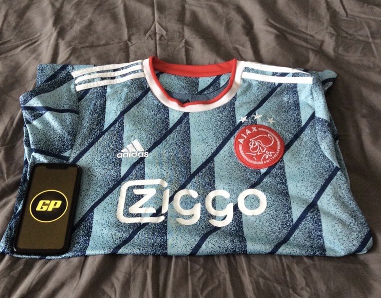 GambIingPro's tweet photo. If Bruno Fernandes scores first against Aston Villa tonight we’ll giveaway an Ajax away shirt &amp; £100 in CASH!💷

Retweet &amp; follow us to enter! https://t.co/yAH1MWMk8S