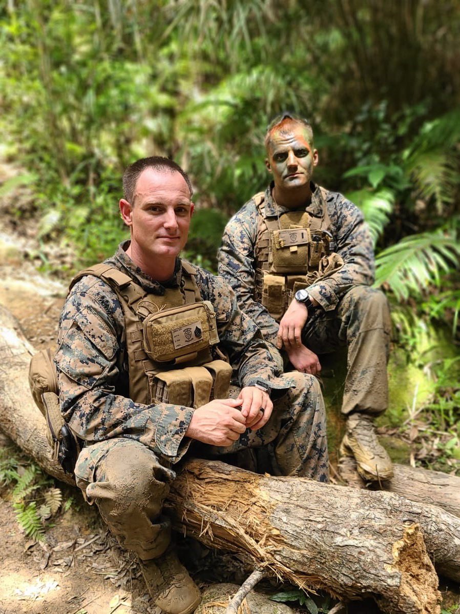 Not_Blade_6's tweet image. Welcome to the jungle! #bladelima hones their edge in a new environment. Different place, same #truepros 

#forwarddeployed #theblade