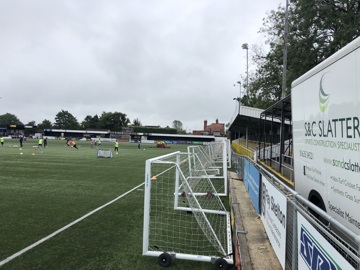 SCSlatter's tweet photo. Careful maintenance of the #3GFootballTurf pitch by SlatterMaintain, our specialist maintenance division, for @HarrogateTown ahead of their @TheVanaramaNL playoff semifinal. https://t.co/IDLlZLJKDm