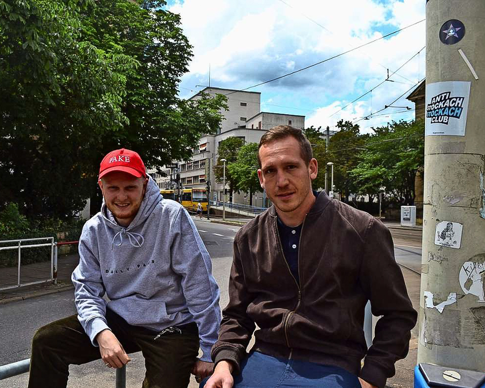 "Die sind ja schon wieder in der Presse..."
Dieses mal in der <a href="/StZ_NEWS/">Stuttgarter Zeitung</a>  &amp; in den @stn_news zu unserem Lieblingsthema: #Stöckach!

Zum Artikel: stuttgarter-zeitung.de/inhalt.engagem…

#stöckach #stuttgartost #schillerhof #stuttgarterzeitung #stuttgarternachrichten