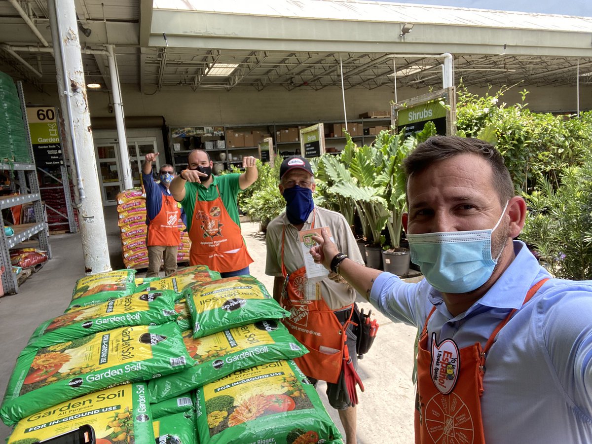 Mike the Garden Beast! Thank you for your dedication to our brand. @alexmozo4 @JoeRSantelia @Chris_Fraga_HD