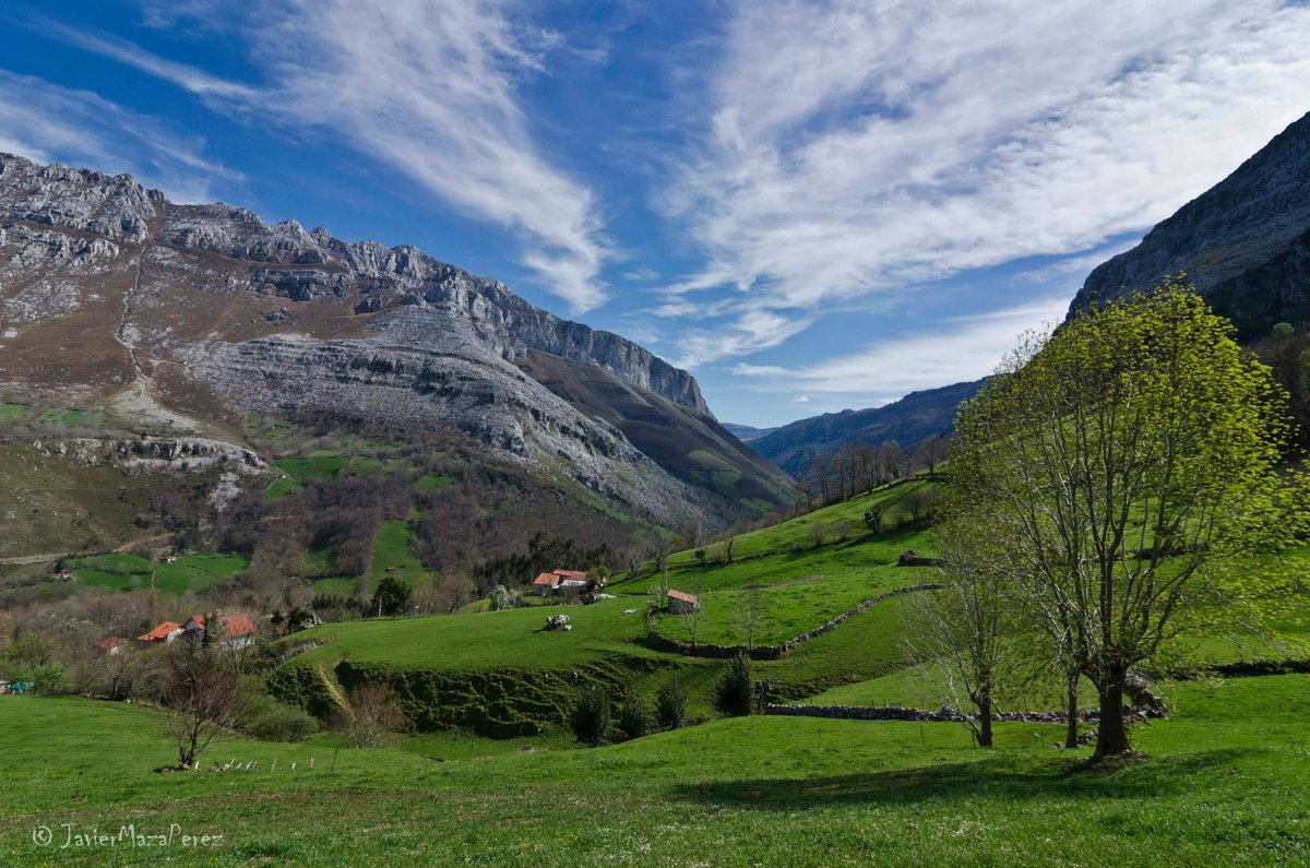 NatureaCant's tweet photo. Este☀️verano☀️hemos creado un montón de actividades para disfrutar y conocer la naturaleza en la zona del #Asón 🏞��🥾🌳

¡No te lo pierdas y ven a descubrir todos sus rincones 😍!

#Rutas
#NatureaCantabria
#EspaciosNaturalesProtegidos
#CantabriaSinIrMásLejos 
#CantabriaInfinita https://t.co/xwW2Qeh9Kd