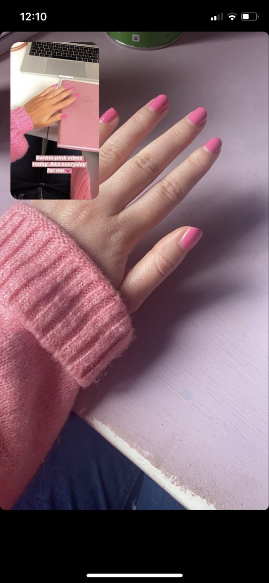 sleekchichome's tweet image. When you and @nicole_coltman are virtually matching 😂💗 #pinksquad