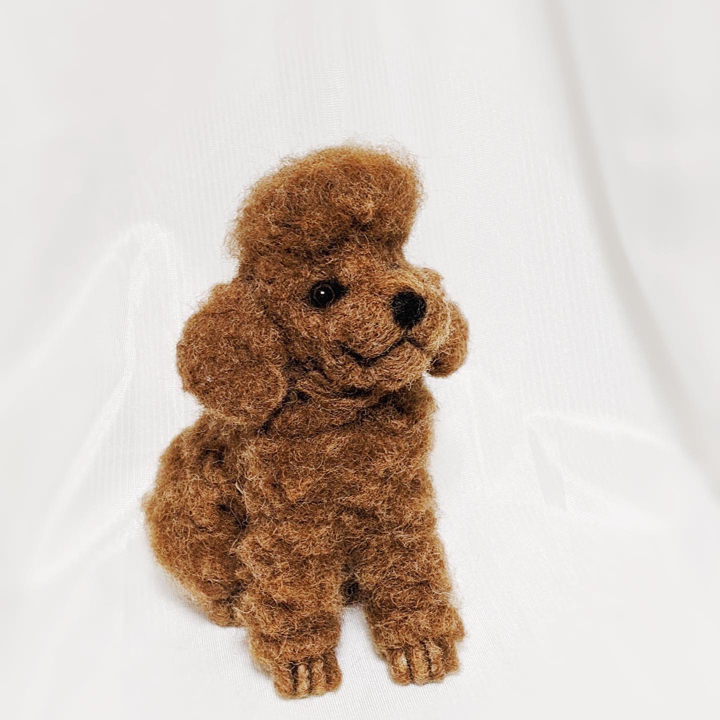 تويتر 佐藤法雪needle Felted Cats على تويتر クラファンに出すためにトイプードルの髪型 を変えてみた リーゼント番長にしてみたけどトイプードルはリーゼントにしても可愛いね 羊毛 羊毛犬 羊毛フェルト 羊毛トイプードル クラウドファンディング トイ