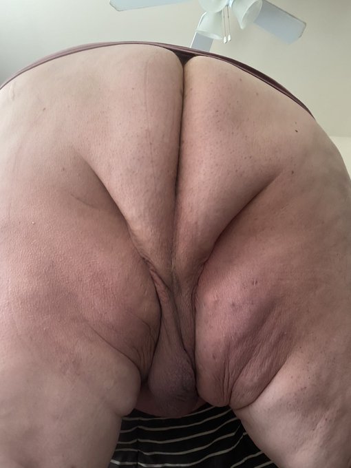 Love my balls played with https://t.co/BoKwP3GgS0 https://t.co/zCc3DCSGab