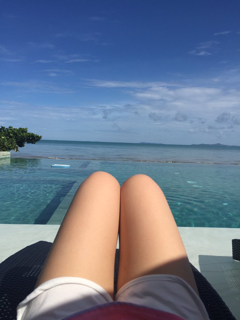 ConanSummary's tweet photo. พักร่างกาย social detox ซักหน่อย 🌊 https://t.co/RH8Crtb1KG