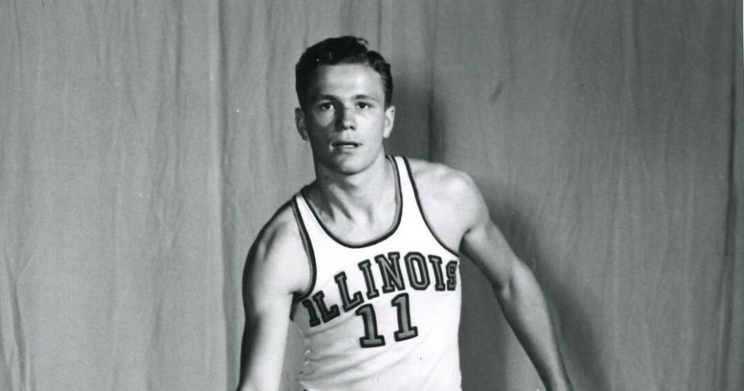 Don Sunderlage: 1953-54.11.2pts, 3.3rbd, 2.8ast. 34 FG%, 74.8 FT%.(college photo)