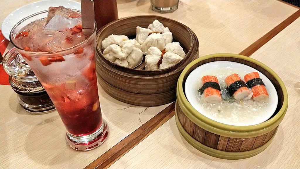 raerst's tweet image. #DimsumTime 🥡🥟🥢
