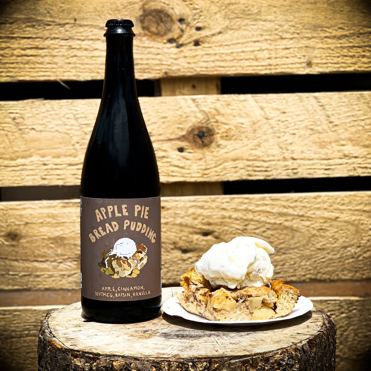 ⁣🚨SATURDAY BOTTLE RELEASE🚨⠀
⠀⠀
🍏Apple Pie Bread Pudding Imperial Stout (10%)⠀
This Imperial Stout was brewed with Apples, Cinnamon Sticks, Fresh Nutmeg, Golden Raisins, and Madagascar Bourbon Vanilla Beans. ⠀⠀
$25 / 750ml  Limit 3 pp  49 bottles available⠀