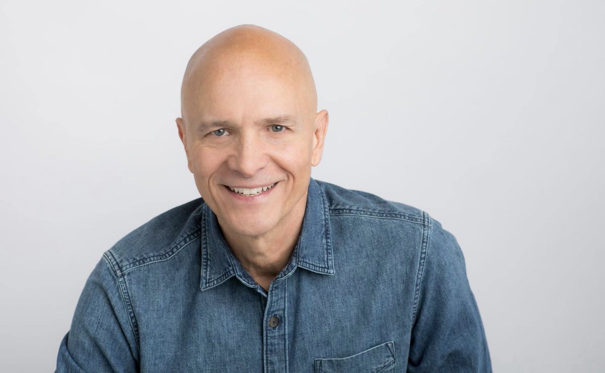 IT'S OFFICIAL...Bob Stroud has been nominated for induction into the Radio Hall of Fame!

We are very proud of Bob, as we know so many of you are as well. The winners are chosen on August 17th, but Bob has already won in our hearts. robertfeder.com/2020/07/09/rob…