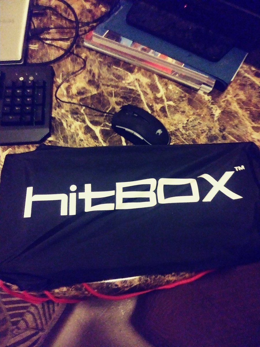 ZecrusChan17's tweet photo. My hitbox finally came in! Woah, nelly lmao XD

@Hit_Box https://t.co/pm9ksDPVRC