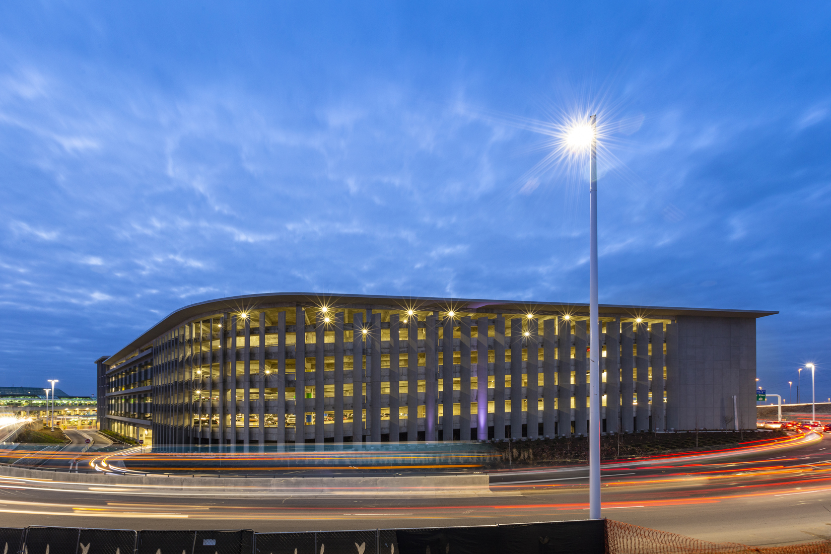 Atkins on Twitter: "The Atkins-designed Nashville International Airport's  terminal parking garage has won an International Parking and Mobility  Institute Award of Excellence - Sustainable Design Category. Read more  here: https://t.co/yqRtRCUbsi https ...