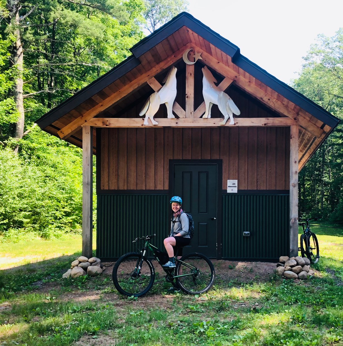 emilyemixon's tweet photo. Highly endorse the outside. Back to life and rock content next week. #vacationvibes #optoutside #exploreWI https://t.co/InMiBklriB