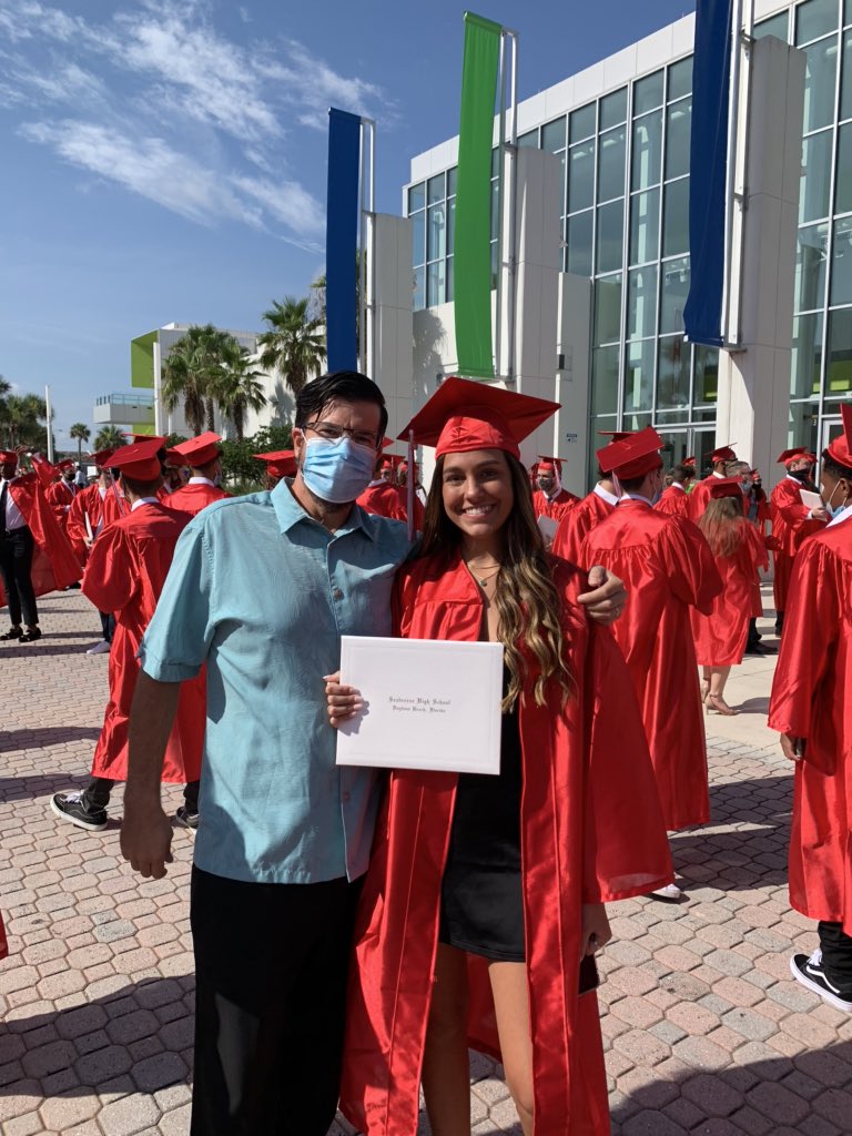 MrFlassig's tweet photo. My oldest walked across the stage today and I can’t be more proud of the young lady she has become!  Class of 2020 has had quite a journey this year. https://t.co/sUDdZmKCMC