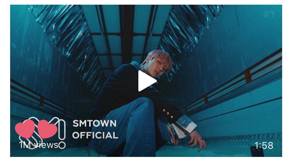 OhSehunGlobal's tweet photo. “On Me” has reached 1M views on Weibo!🥳🥳 

🔗 https://t.co/ruCgIGKZR1

#OnMeBySEHUN #왕자님_세훈_OnMe는_진짜에요 #세훈 #SEHUN #吴世勋 https://t.co/hj0kLJGykP
