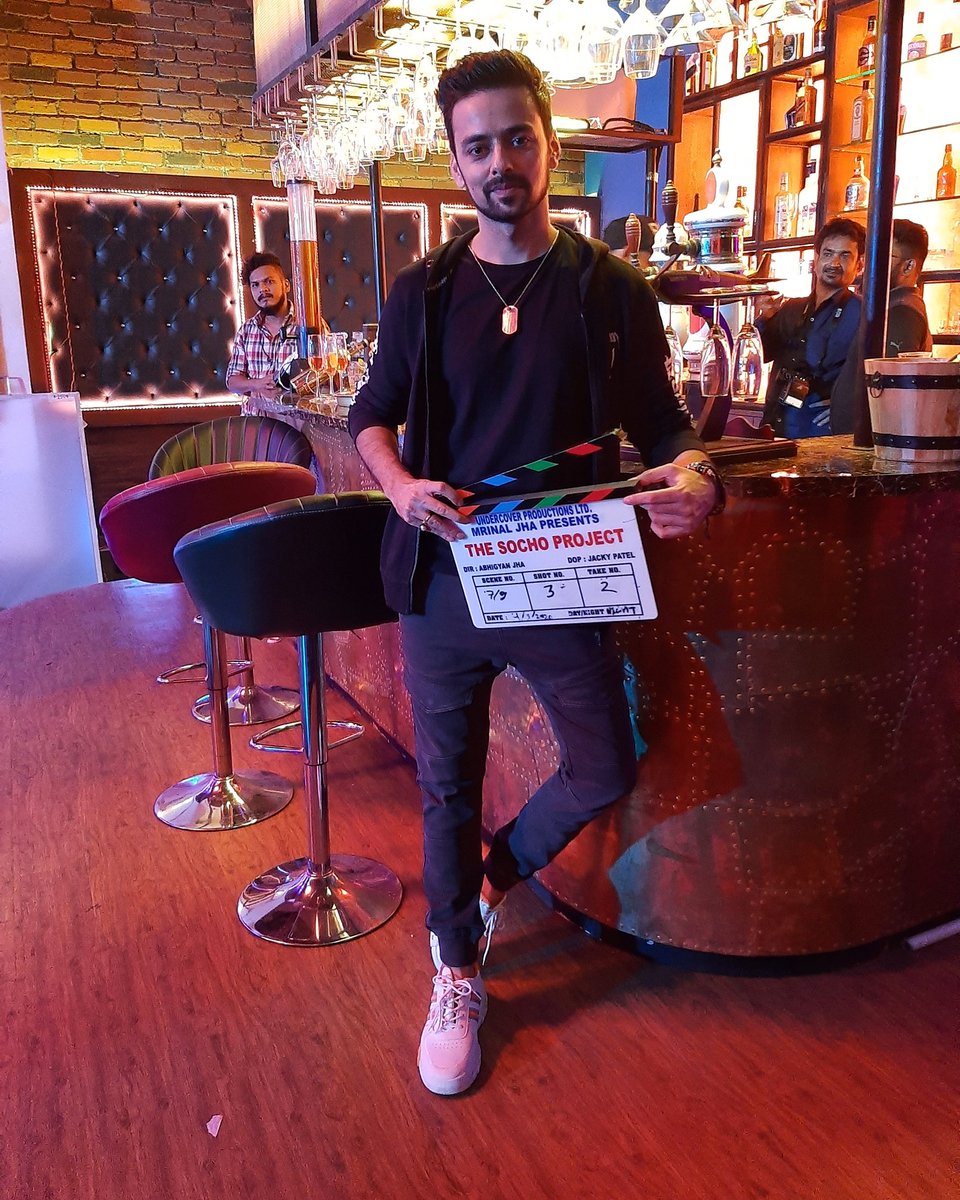 varunn24's tweet photo. Ahmed B is waiting to get back on floor.. !!! #TheSochoProject  #rapper  #look #shootinglife #actorslife🎬  #firstmusicalweb #WaitForIt ❤ https://t.co/gRdfMsFzx7