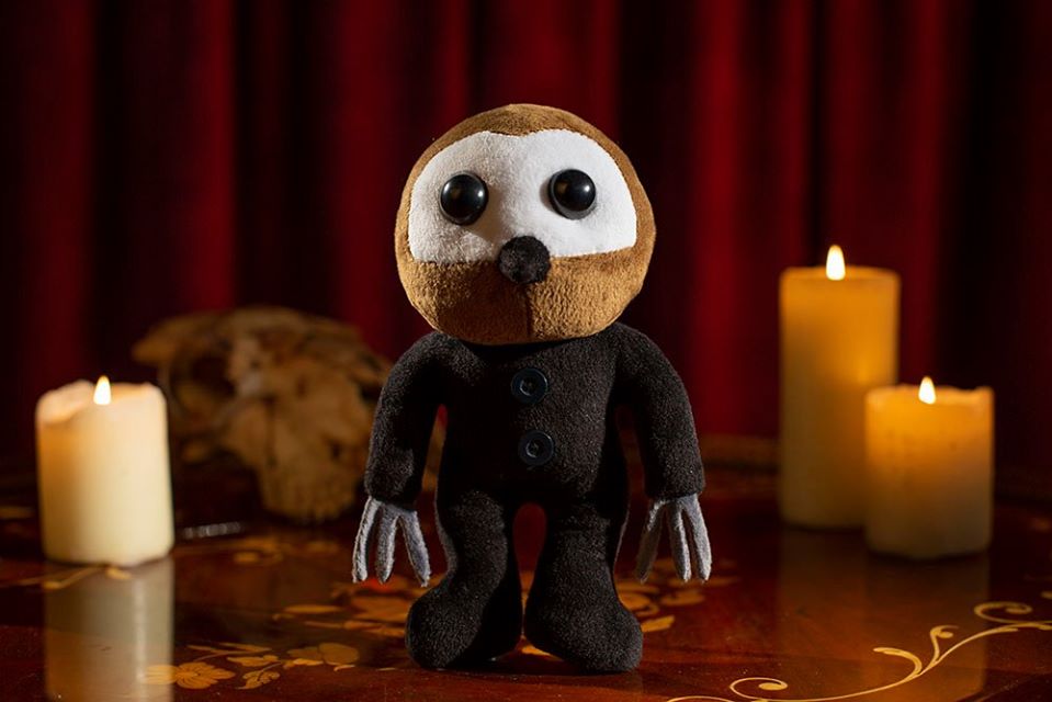 sarahdaly42's tweet image. 2 hours left to pick up a copy of The Book of Beastly Creatures!! (we also have movies, Owlmen &amp;amp; other fun stuff!) All backers now get a FREE bookmark &amp;amp; badge!! kck.st/3f3KXjR