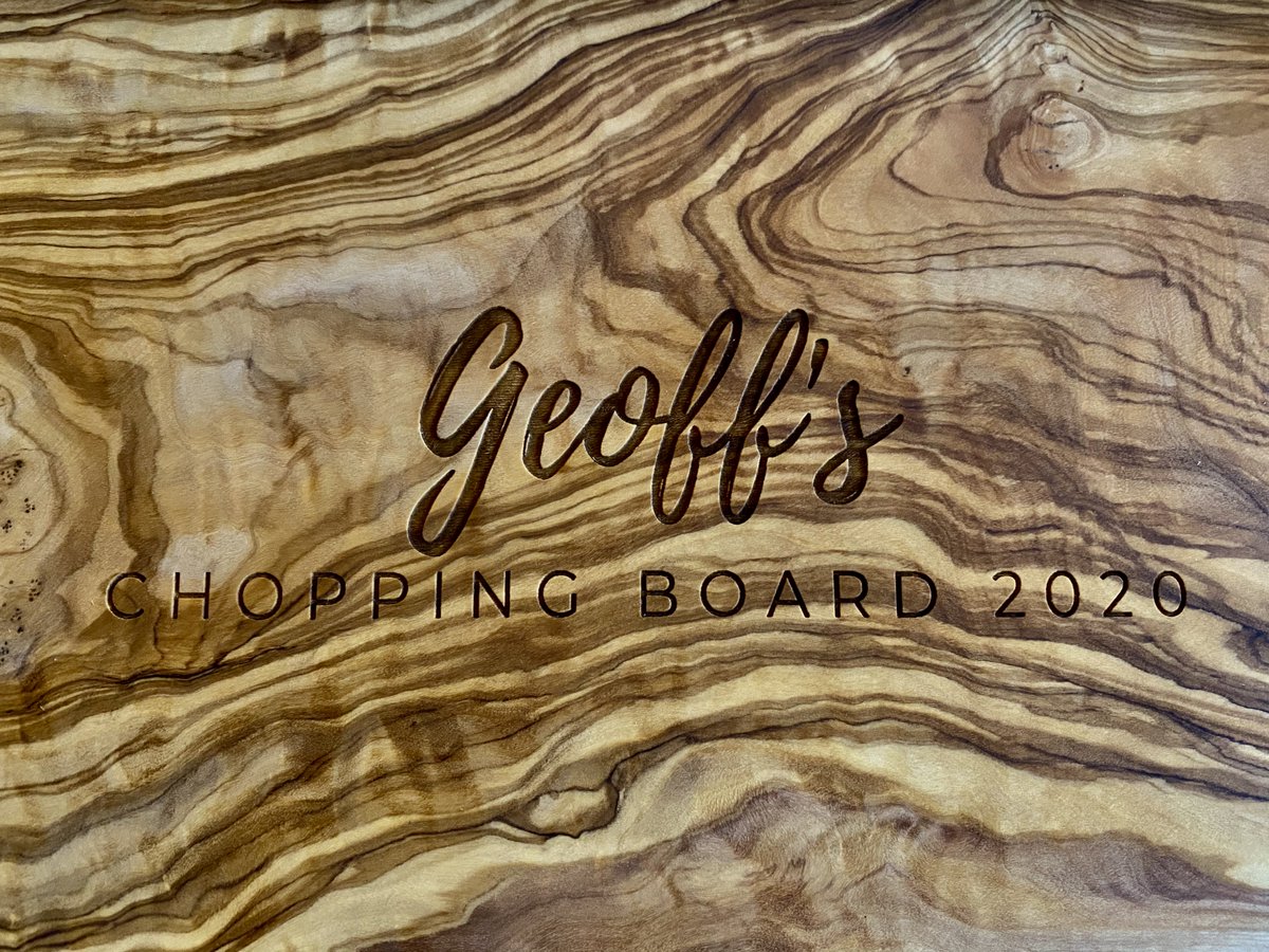 DragonExecutive's tweet image. What a really nice surprise this arriving today. Thank you to @penguinwm for such a lovely thank you gift. I enjoyed taking part in the Podcast series. A BIG thank you to all the team #pengiunwealthmanagement @TheRusticDish #greatgift #thankyou