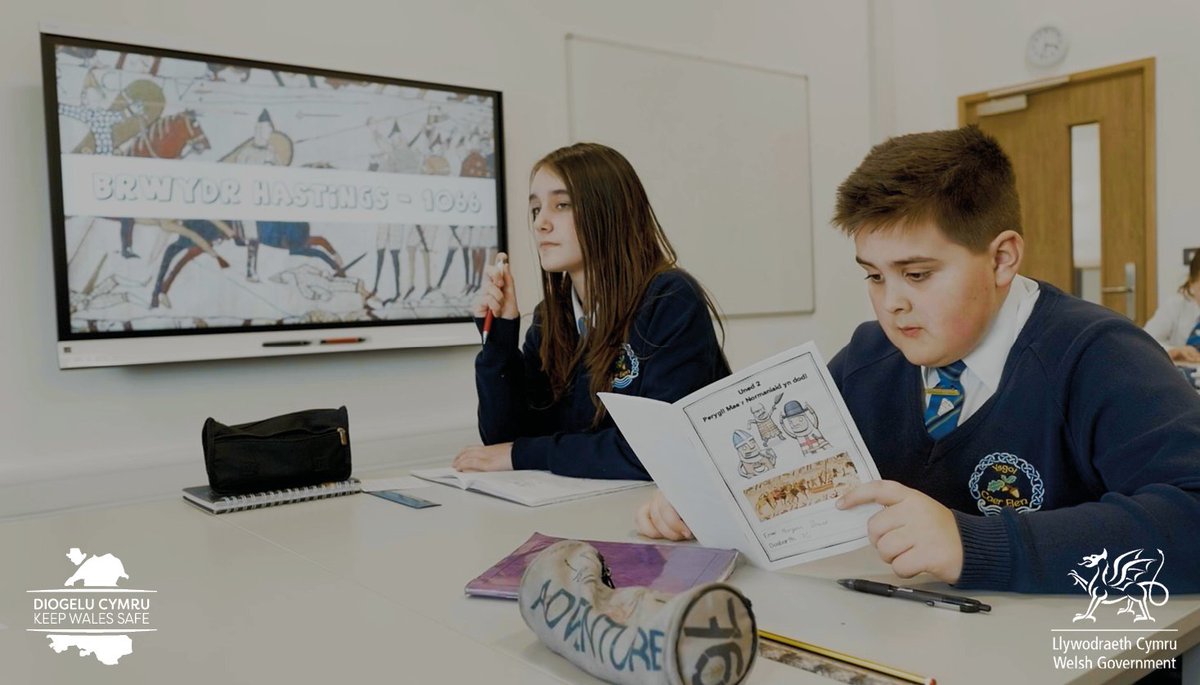 From September, all pupils can return to school full time, if coronavirus cases continue to fall. 

Learners will be reunited with all their classmates, with limited social distancing within contact groups of 30. 

More here ⬇️

gov.wales/education-mini…