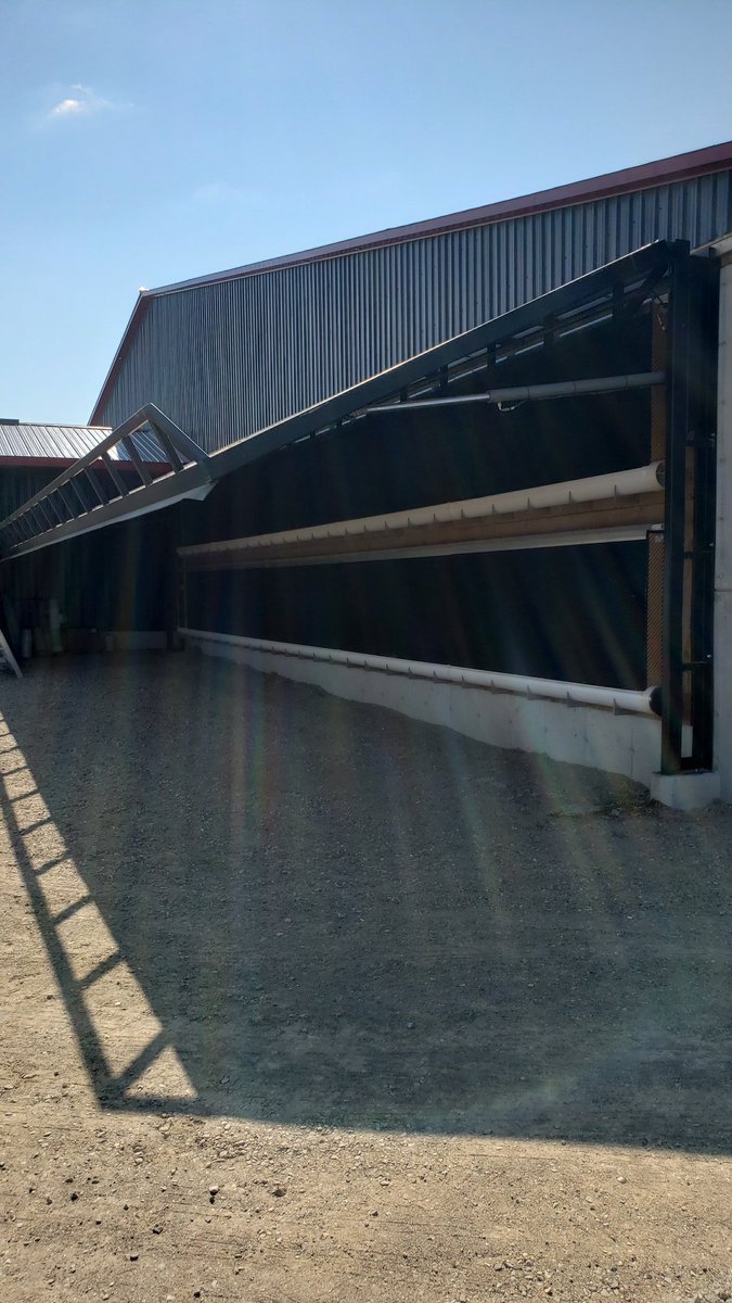 WeedenEnv's tweet photo. Another fantastic installation by the Weeden crew! Just finishing up the @VALCOagri cool cell and this job is complete!
#weedenenvironments
#valcoagri https://t.co/YPjhop2gSz