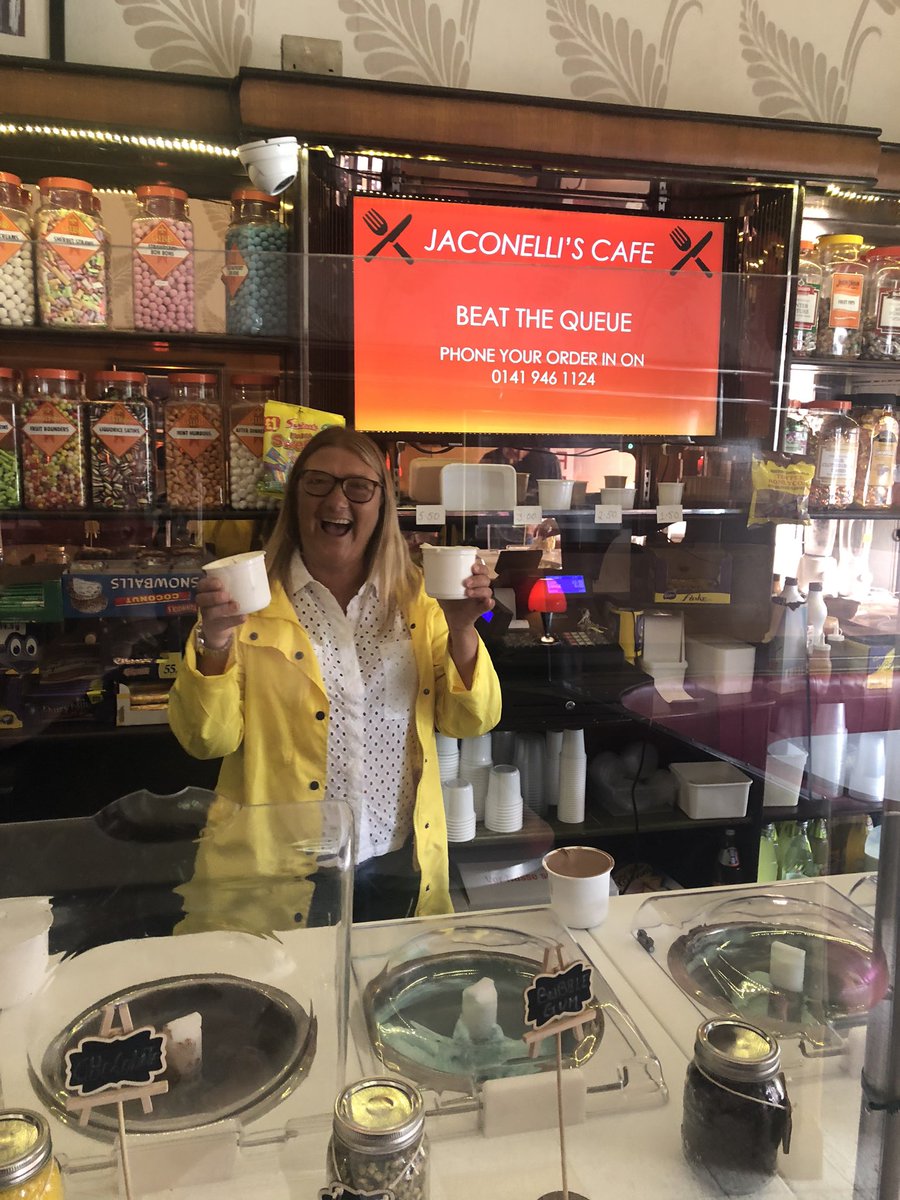 <a href="/Jaconellis/">Cafe D' Jaconelli</a> best ice cream ever!