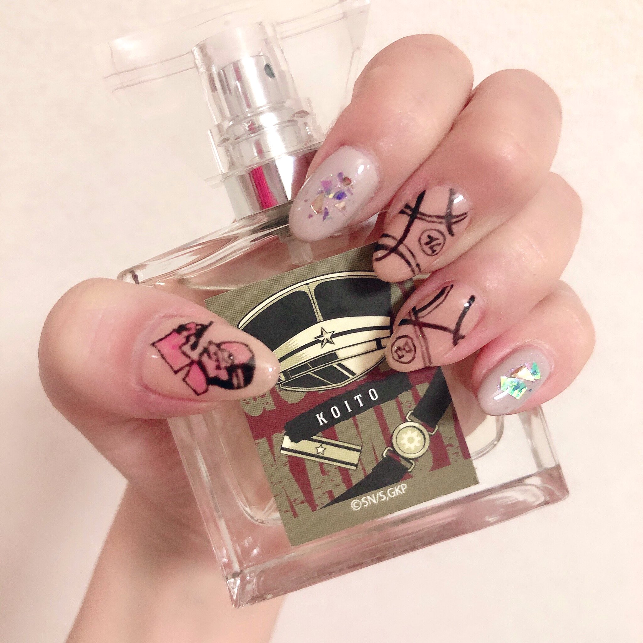 塚 金カム本誌が楽しすぎるのでアンニュイネイルとみせかけた 刺青人皮ネイル しました 親指にはずっと描きたかった鶴見中尉 痛ネイル T Co Pccktdkhzy Twitter