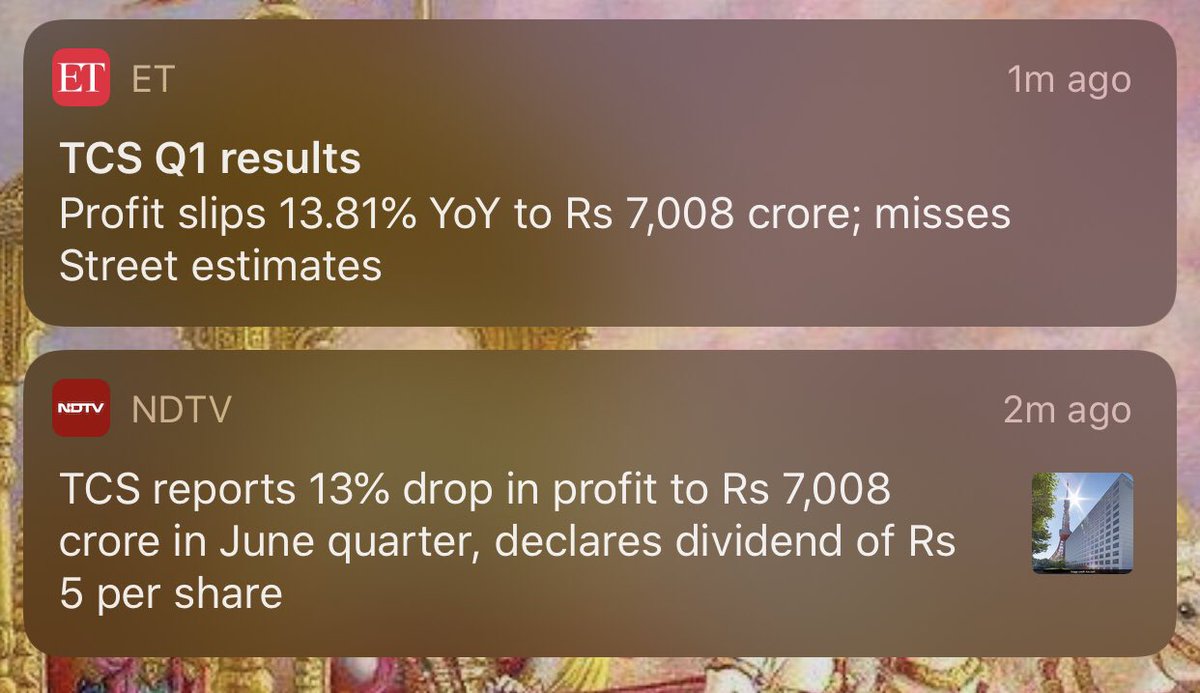krkvarma23's tweet image. And this shows the difference between amateur and professional in terms of reporting economic news. In Finance/Economics, even the small decimal value can have a lot of impact and @EconomicTimes knows it better than @ndtv 😄